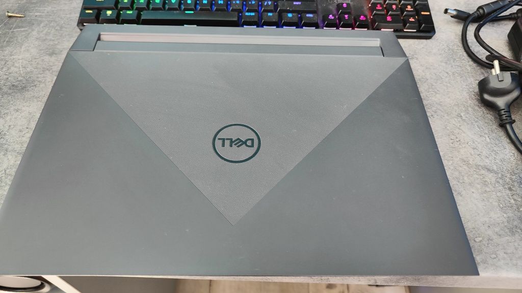 Laptop gamingowy Dell 15,6" 165Hz i7-11800H 16GB RAM RTX3060
