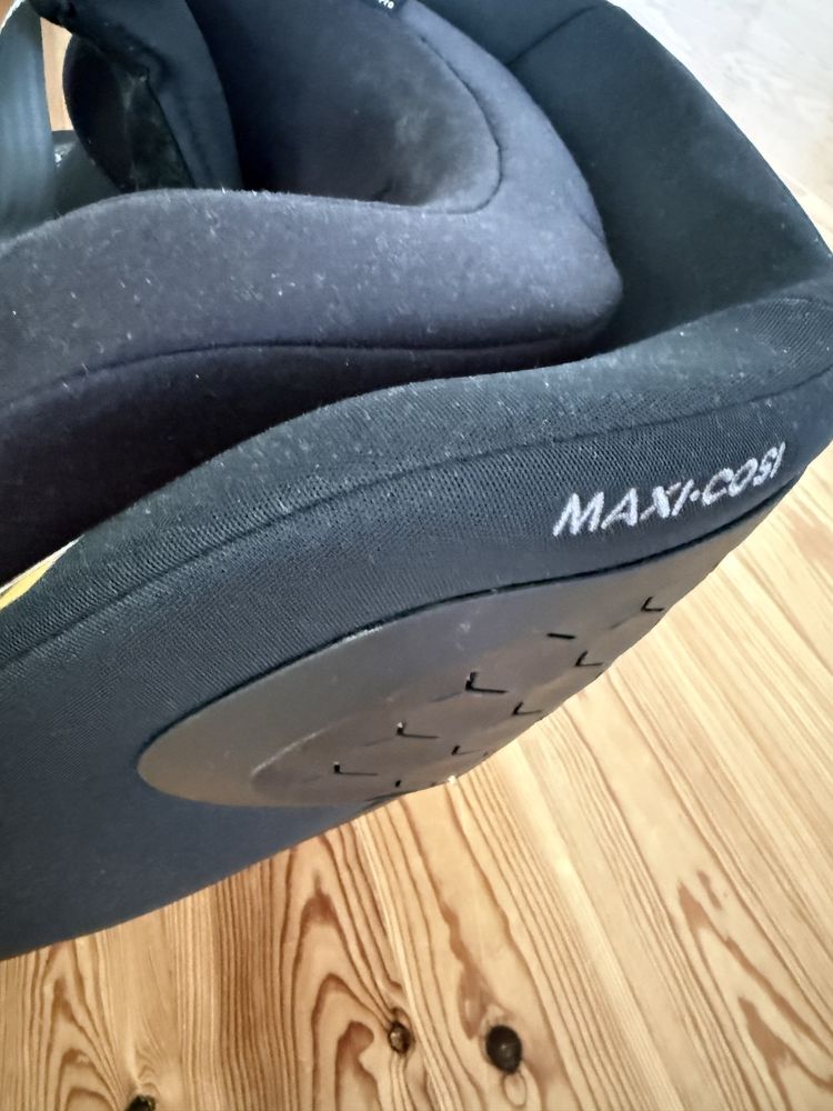 Cadeira bebe carro MaxiCosi Pearl360pro