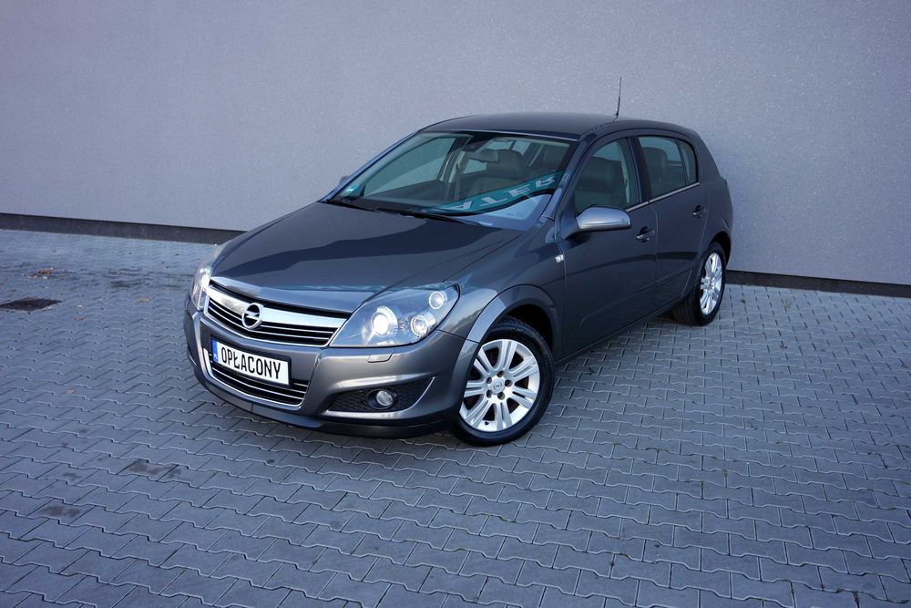 Opel Astra H 1.6 benzyna BIXENON skóra czujniki z Niemiec opłacony