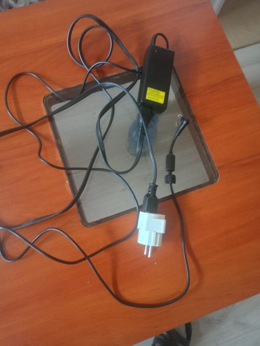 Laptop Acer plus ładowarka i torba