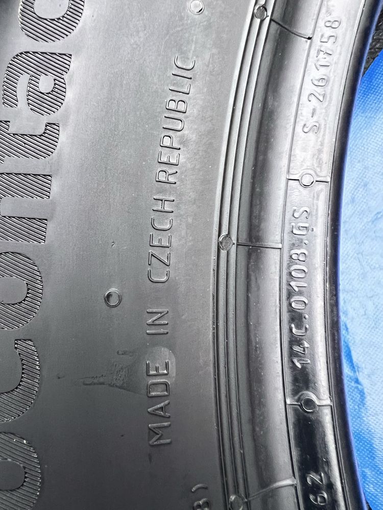 215/55/17 Continental EcoContact 6 215/55 R17 94V