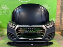 Комплект передній Audi Q5 2017 - 2020 бампер капот фара телевизор фары