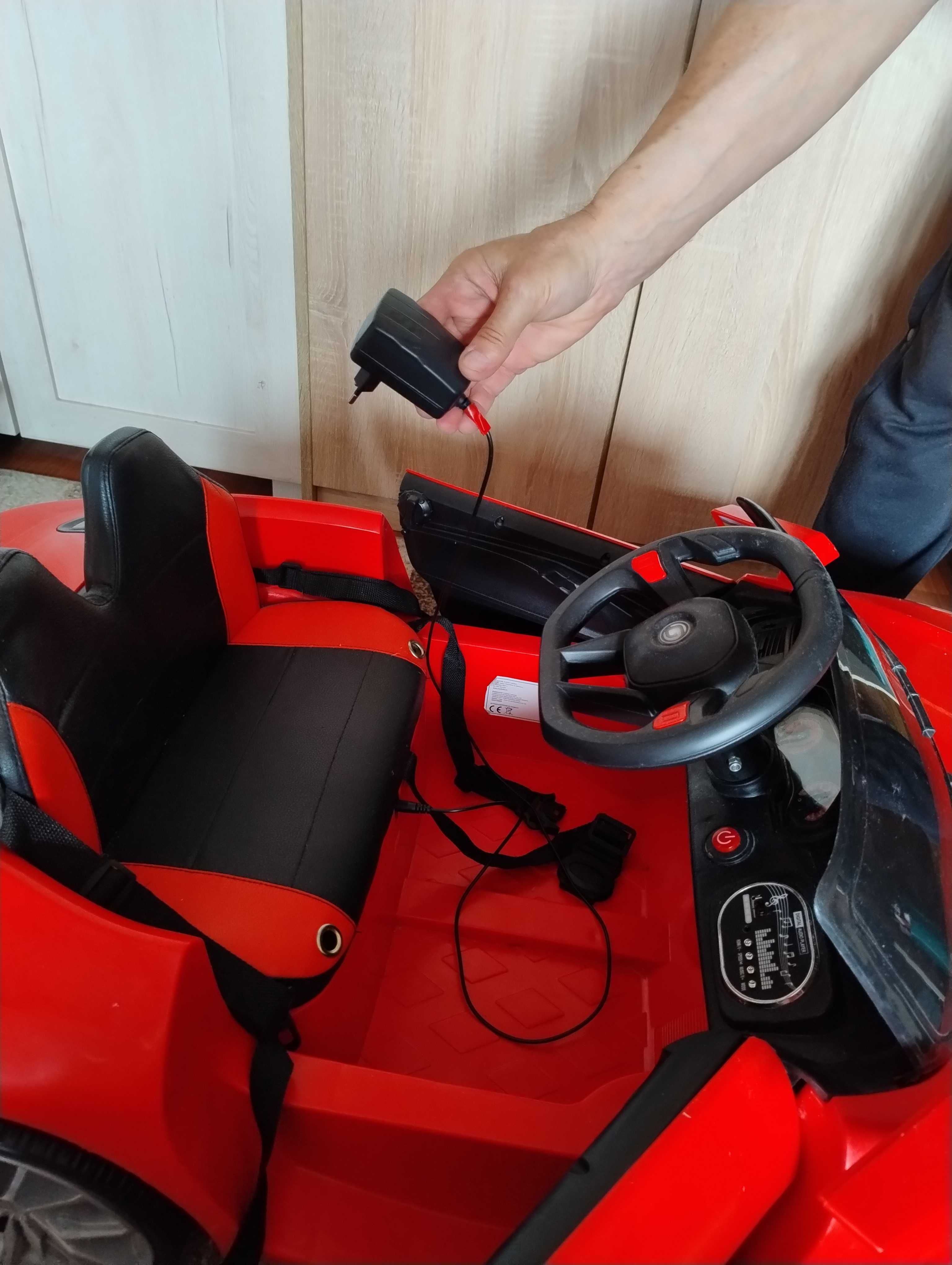 Super cabrio do jeżdżenia dla dzieci stan bardzo dobry