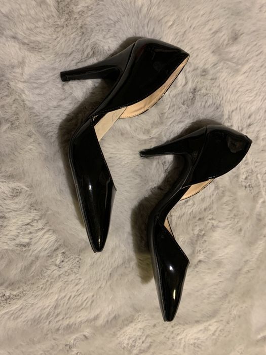 Szpilki VICES czarne lakier NOWE, r. 37