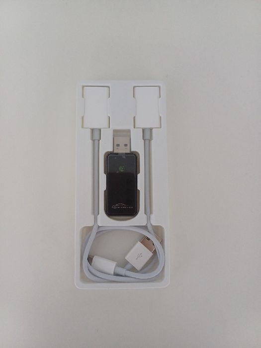 Bezprzewodowy Adapter CarPlay USB A, USB C