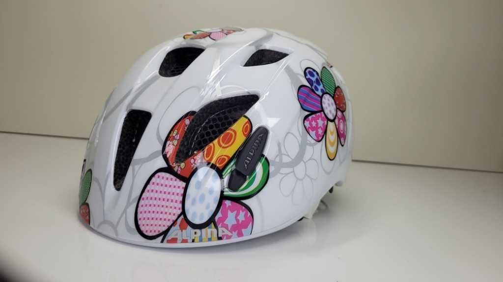 Piękny kolorowy dziecięcy kask ALPINA XIMO rozmiar 49-54cm LED