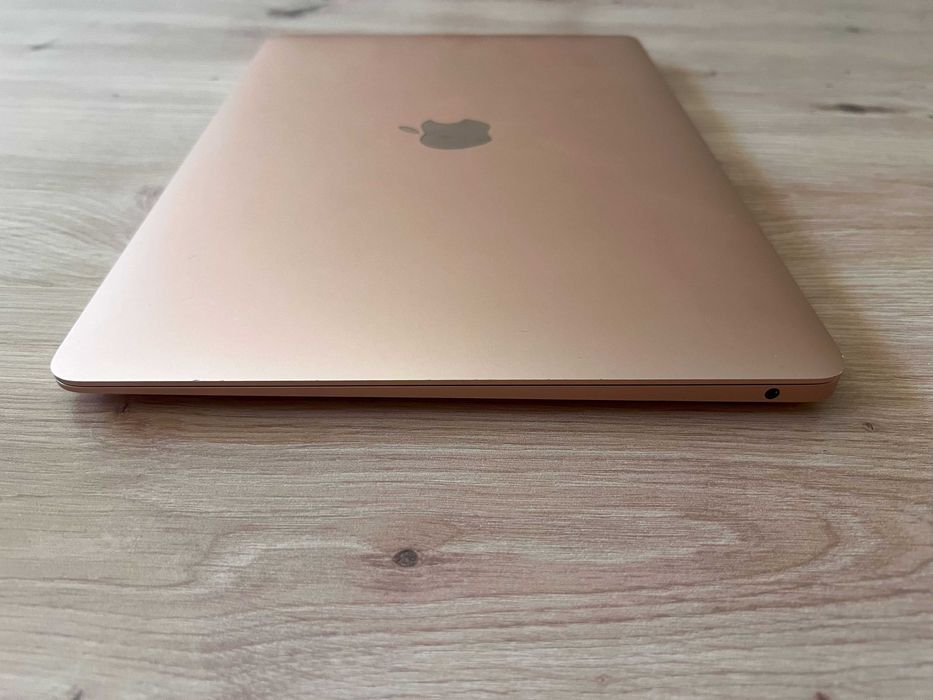 Apple MacBook Air M1 2020
