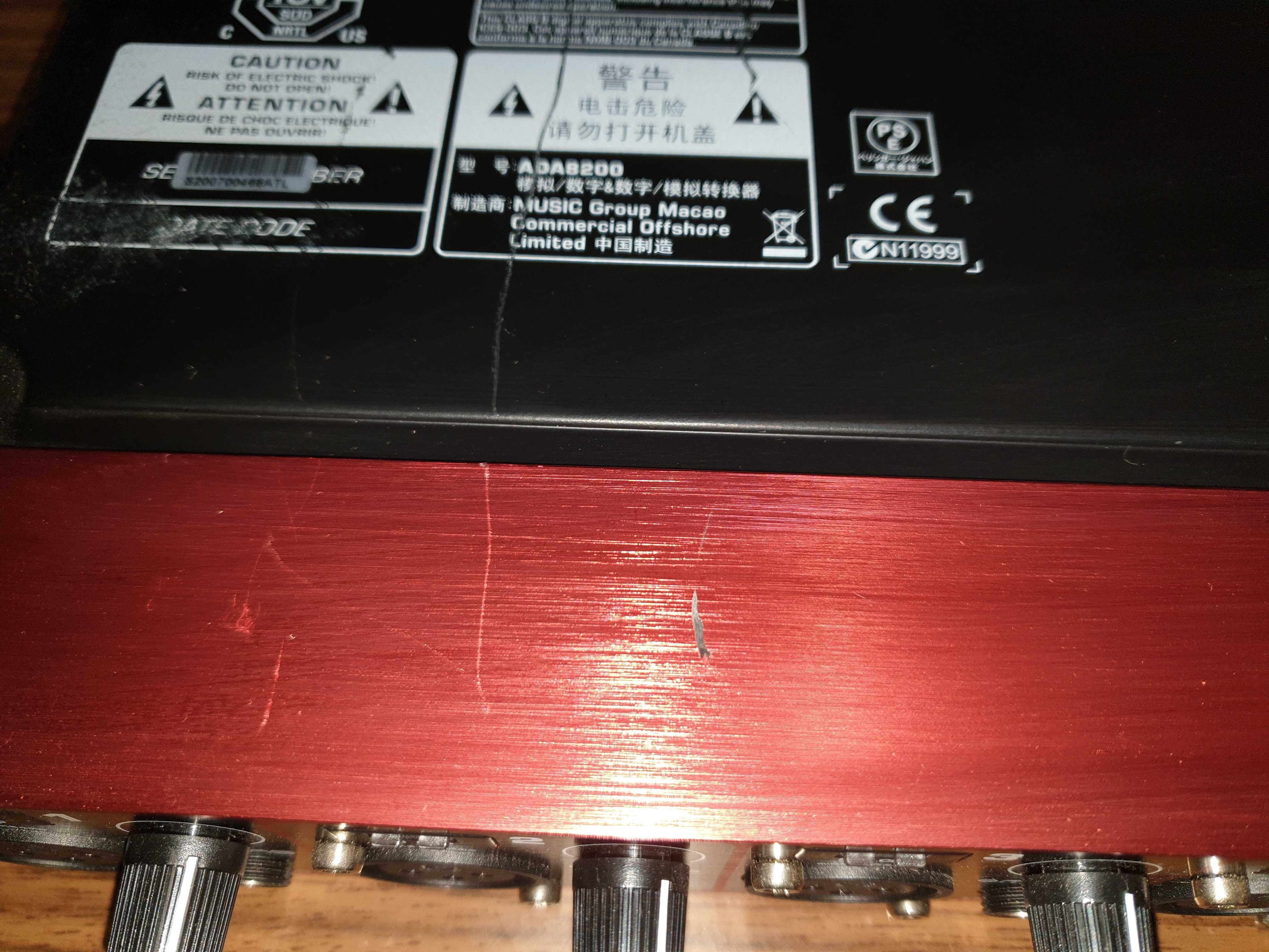 ADAT - Behringer ADA 8200