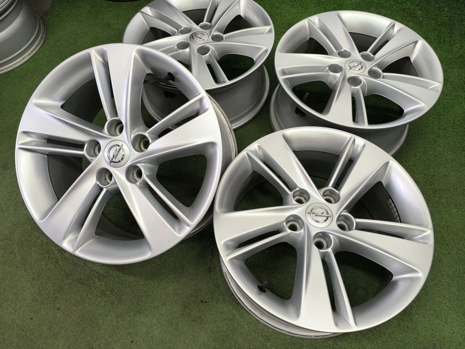 17" felgi 5x115 et45 Czujniki Opel Astra J Zafira Insignia B Wysyłka