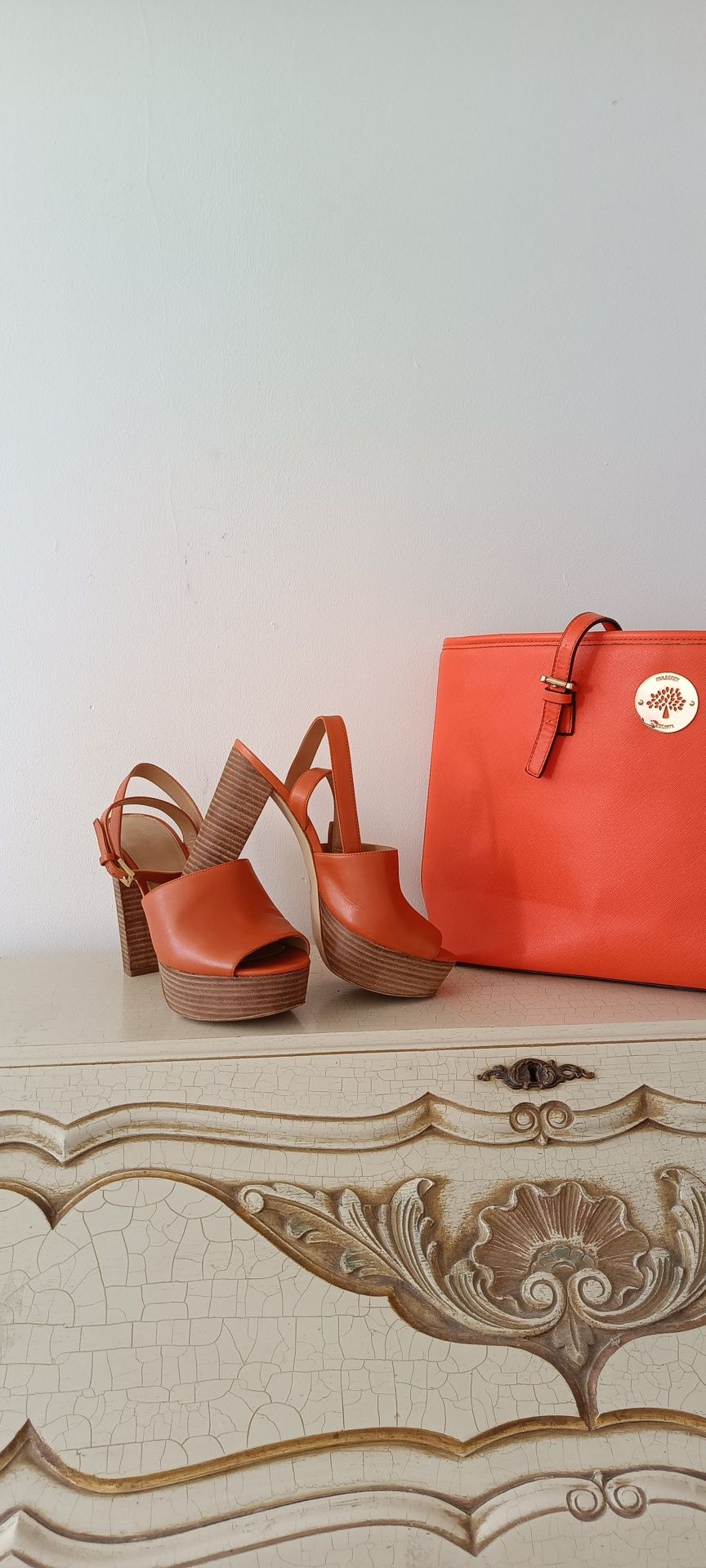 Sandały pomarańczowe na słupku Michael Kors 40