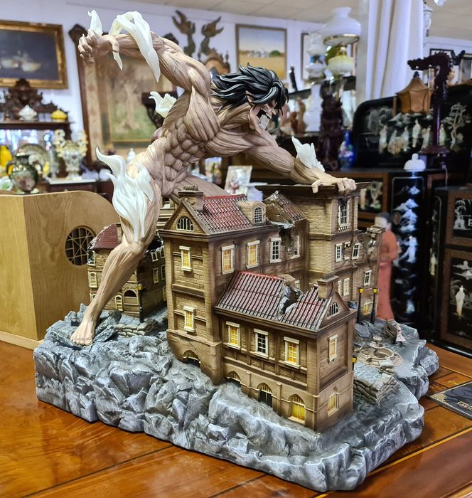 Eren Jaeger Resin Attack On Titan chikara + Eren Yeager Resin Model 12