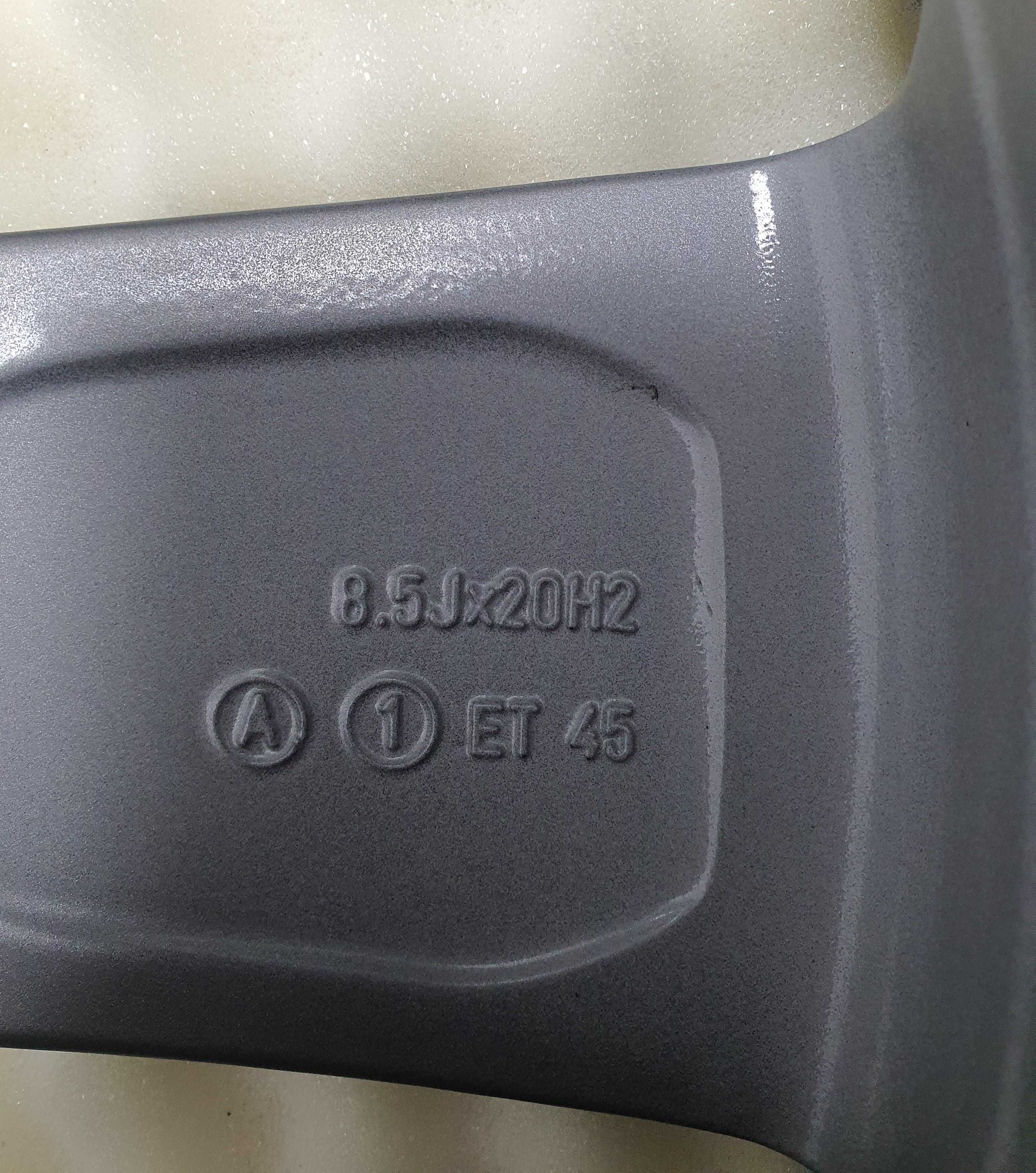 Oryginalne felgi Audi A6 4G0/601025BP 4szt komplet ROTOR 20 bdb stan
