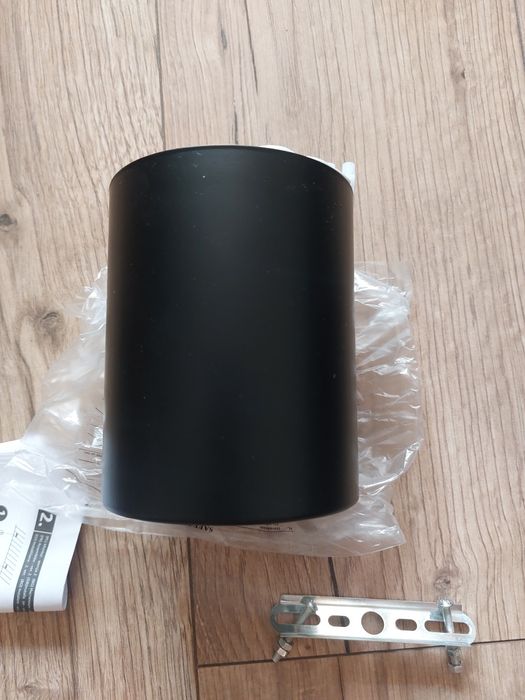 Oprawa sufitowa czarna