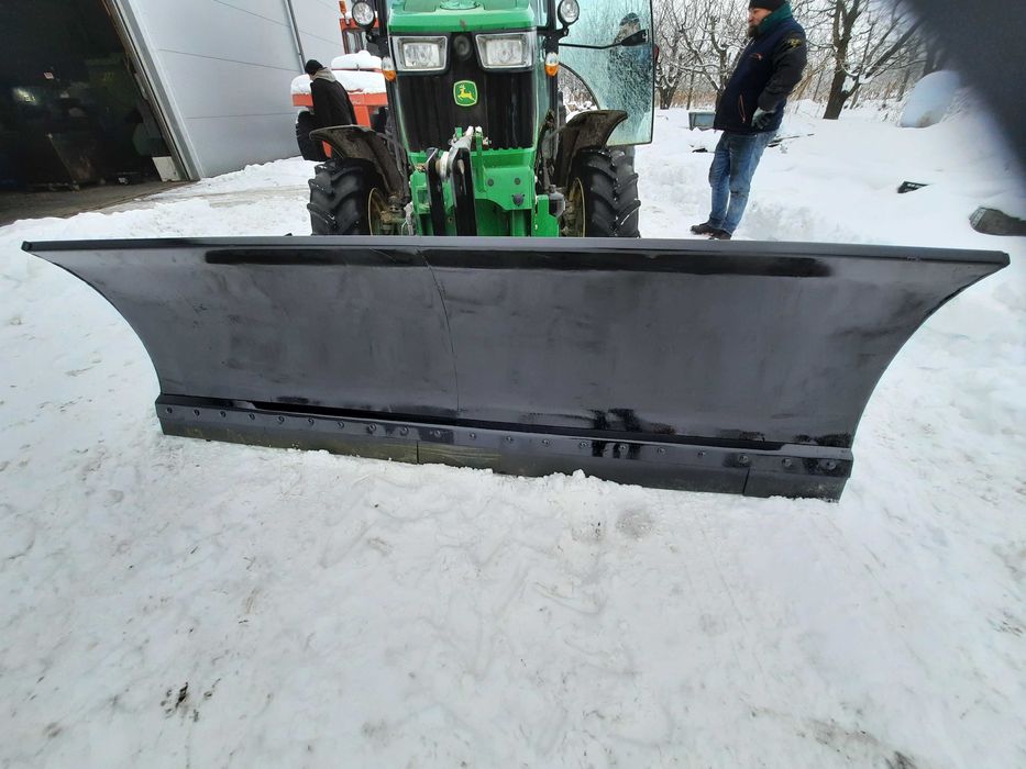 Pług Spych Zgarniacz do śniegu kiszonki obornika paszy 2,5M