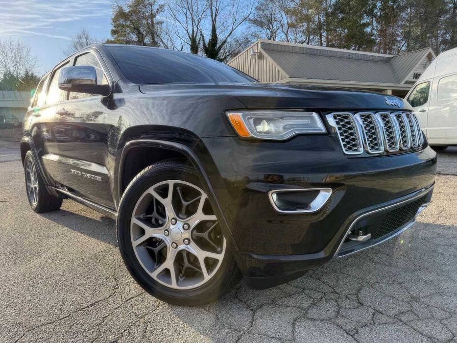 Jeep Grand Cherokee Overland      2020