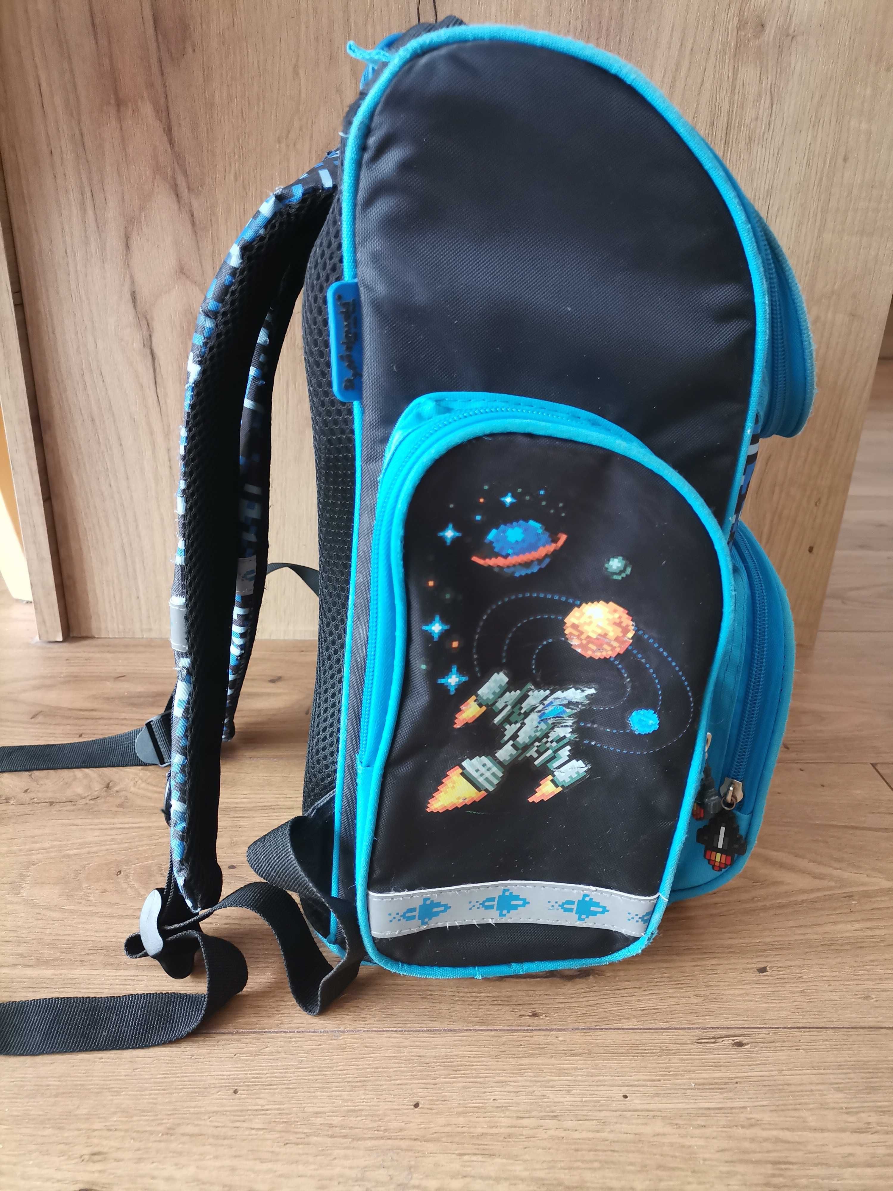 Tornister premium Space Hero kosmos piksele plecak szkolny klasa 1-3