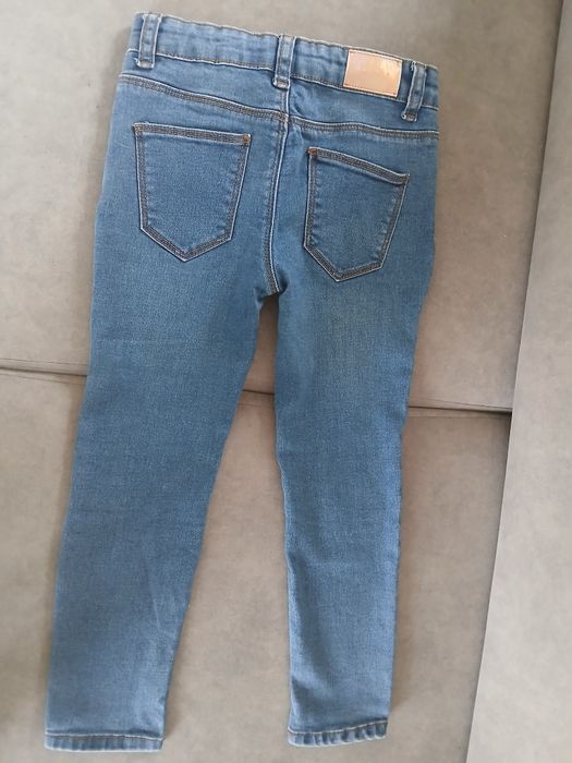 Jeansy 116 dziewczęce jak nowe