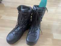 Buty zimowe wz.933A/mon rozmiar 28,5 cm