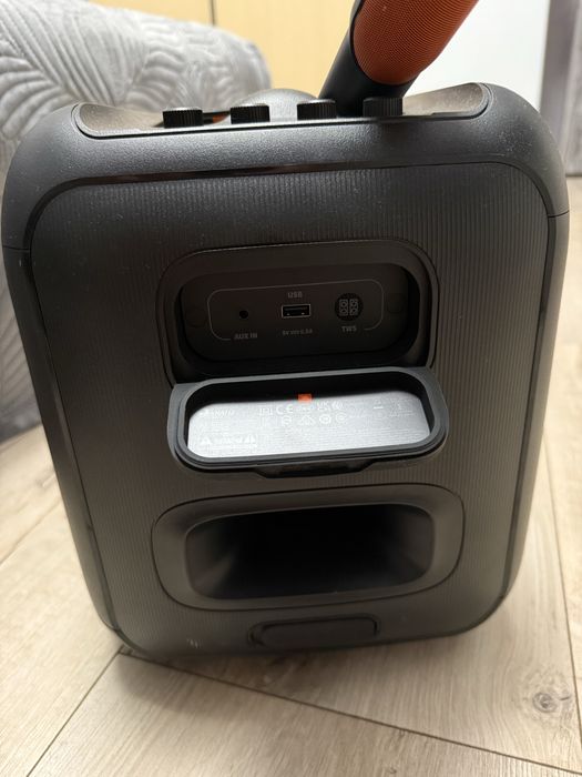 Jbl party box encore essential