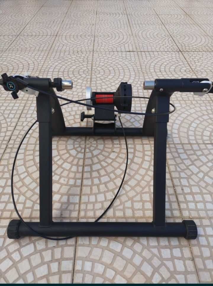 Rolo de bicicleta -Tripé bicicleta com dínamo indoor