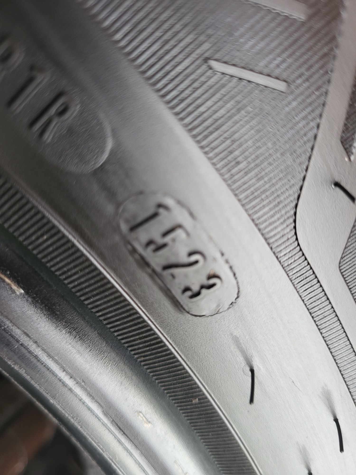 215/60 R17 96H Goodyear Efficientgrip SUV