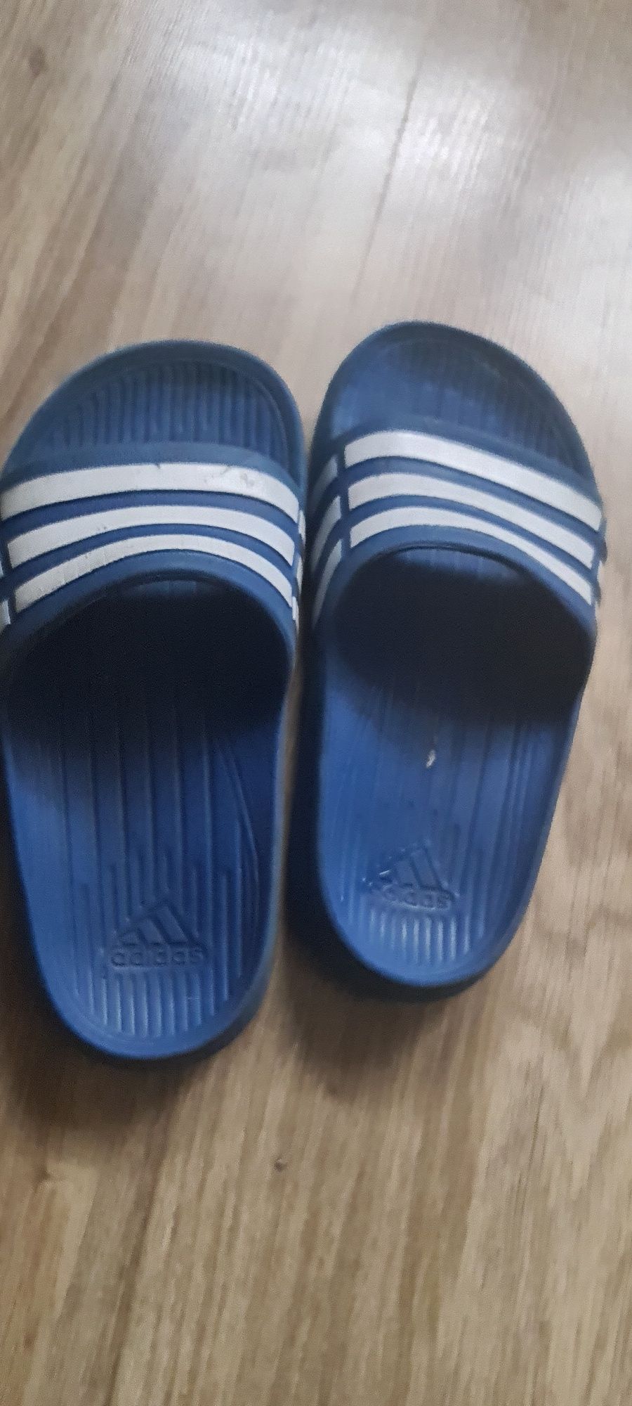 Klapki adidas 30