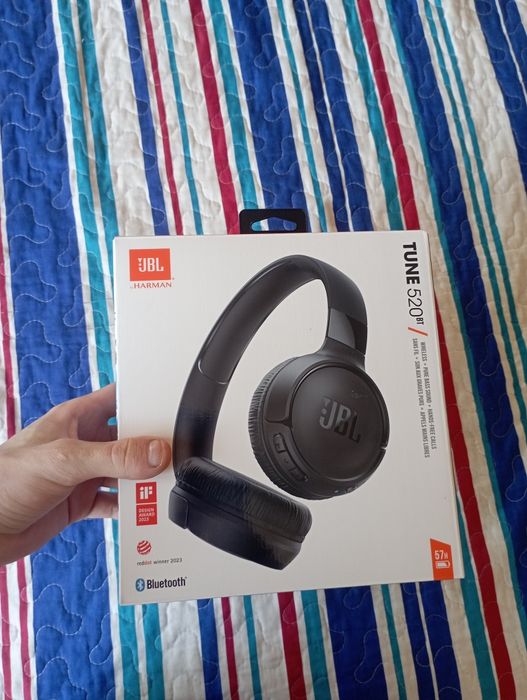 Продам наушники JBL TUNE 520BT (ORIGINAL)