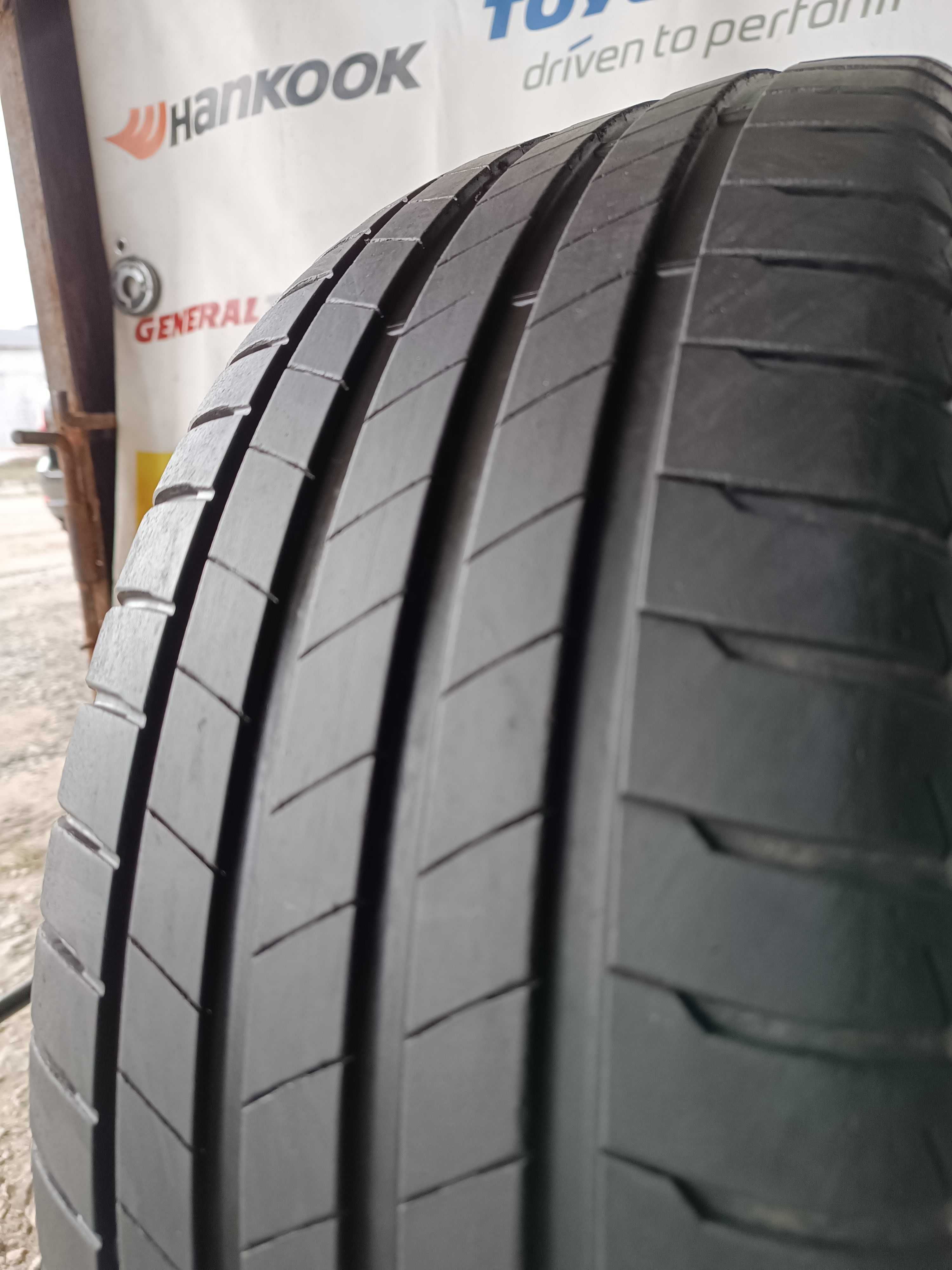 Літня шина 205/55 R17 Bridgestone Turanza T005	ропаровка,одиночка