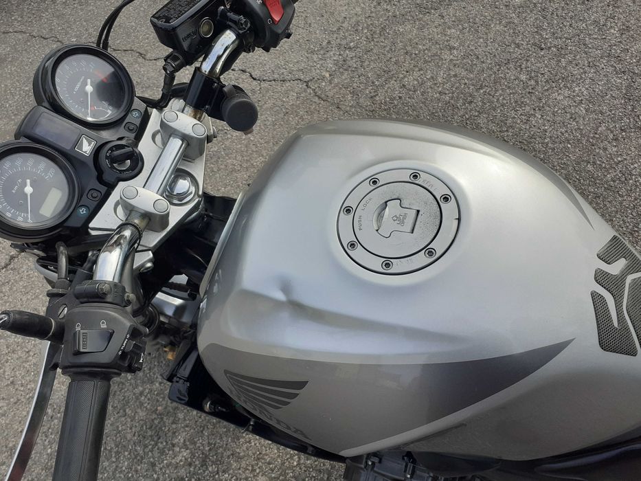 CBF600  z 2007r, z ABS + tłumik sportowy ,nowe opony i napęd FZ6