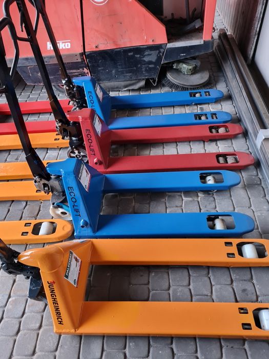 Paleciak Wózek paletowy paleciaki różne rodzaje wysylka