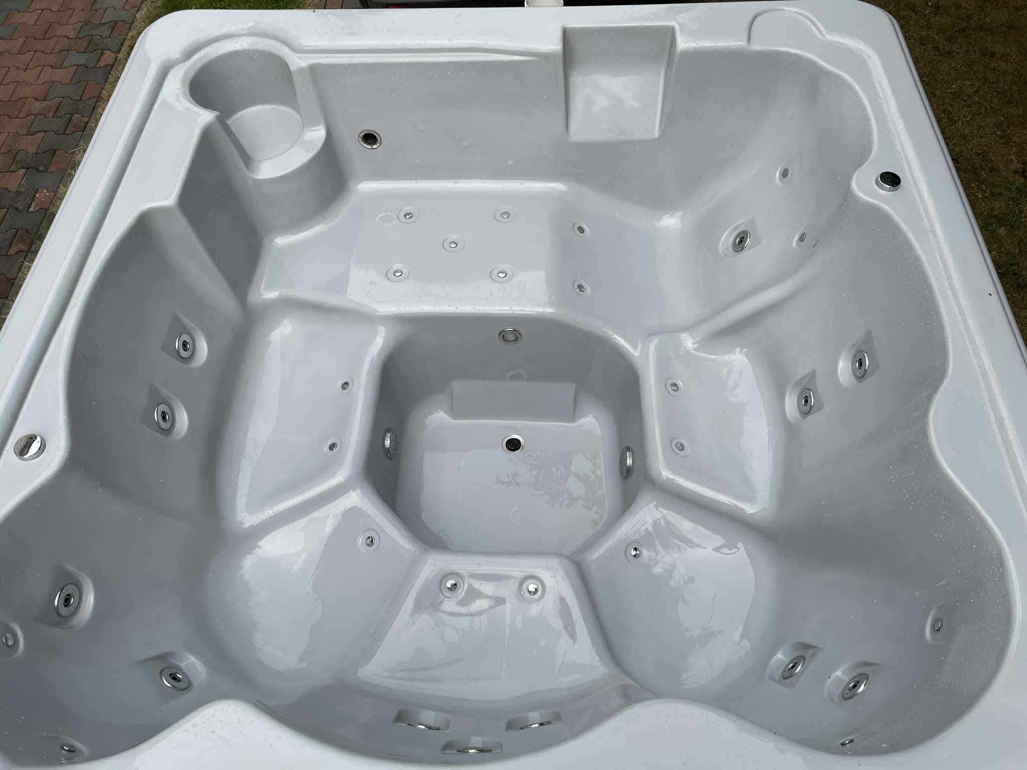 Jacuzzi / balia mobilna wynajem opalanie drewnem i grzałką