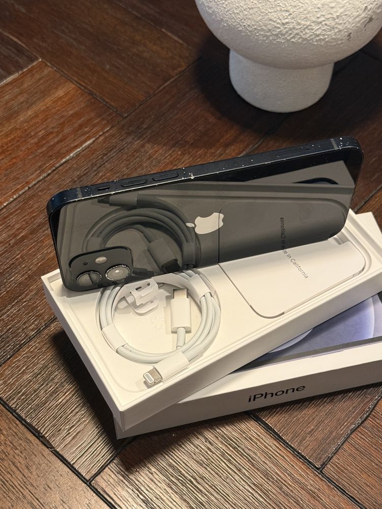 iPhone 12 64GB używany