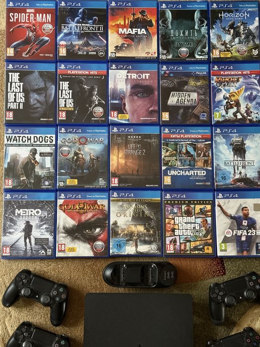 PS4 Slim 1tb + диски + геймпади