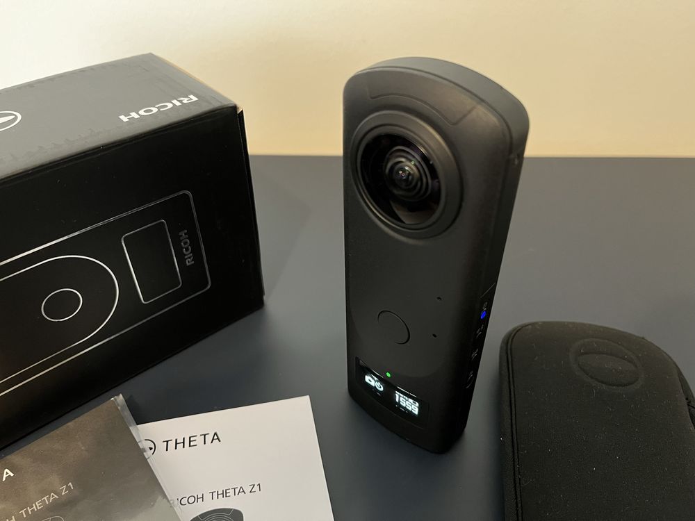Camera 360 Ricoh Theta Z1