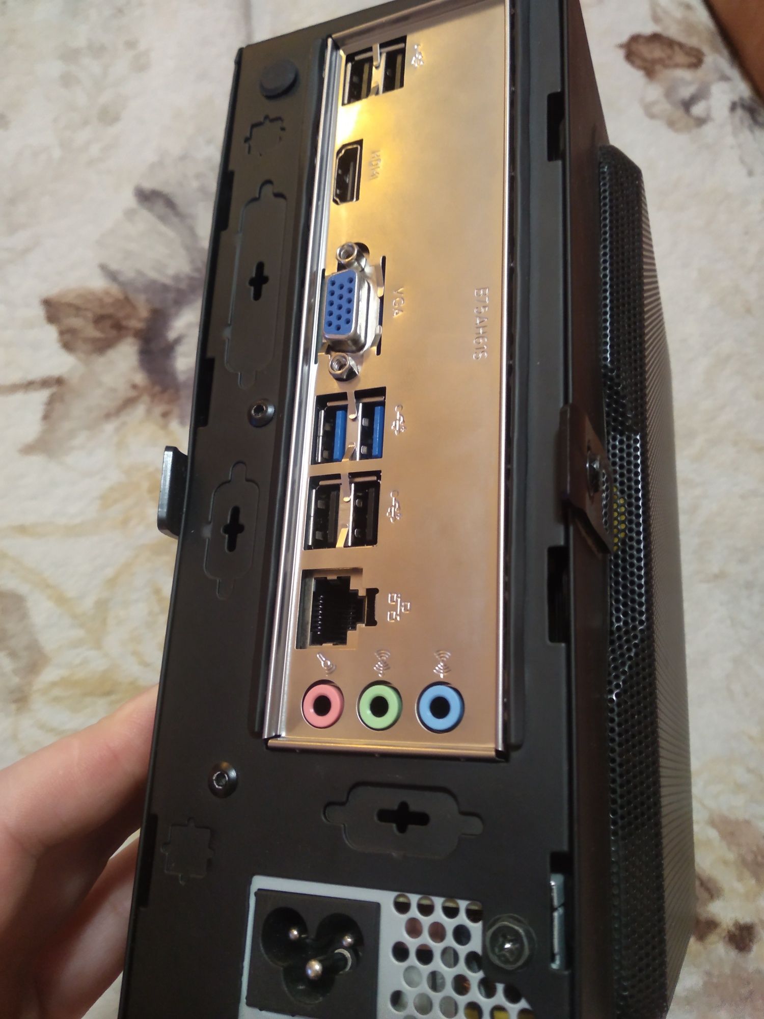Компьютер ITX i5 16 GB ОЗУ ssd disk