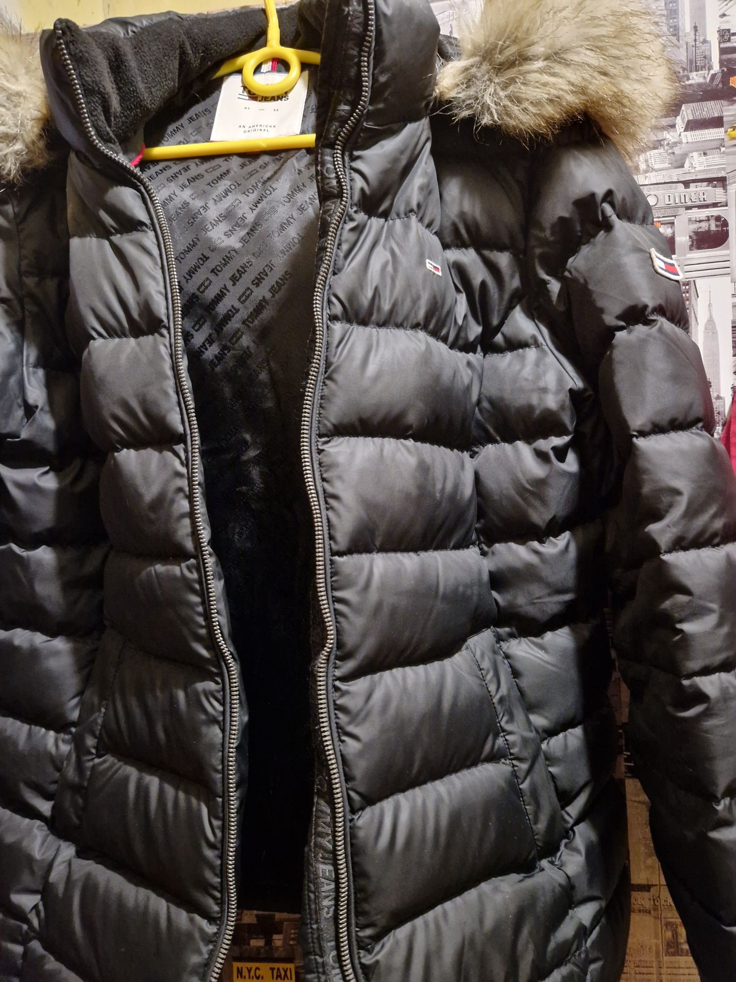 Tommy hilfiger kurtka
