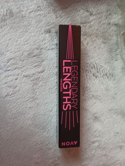 Avon Legendary Lengths 10 ml tusz do rzęs - BROWN BLACK