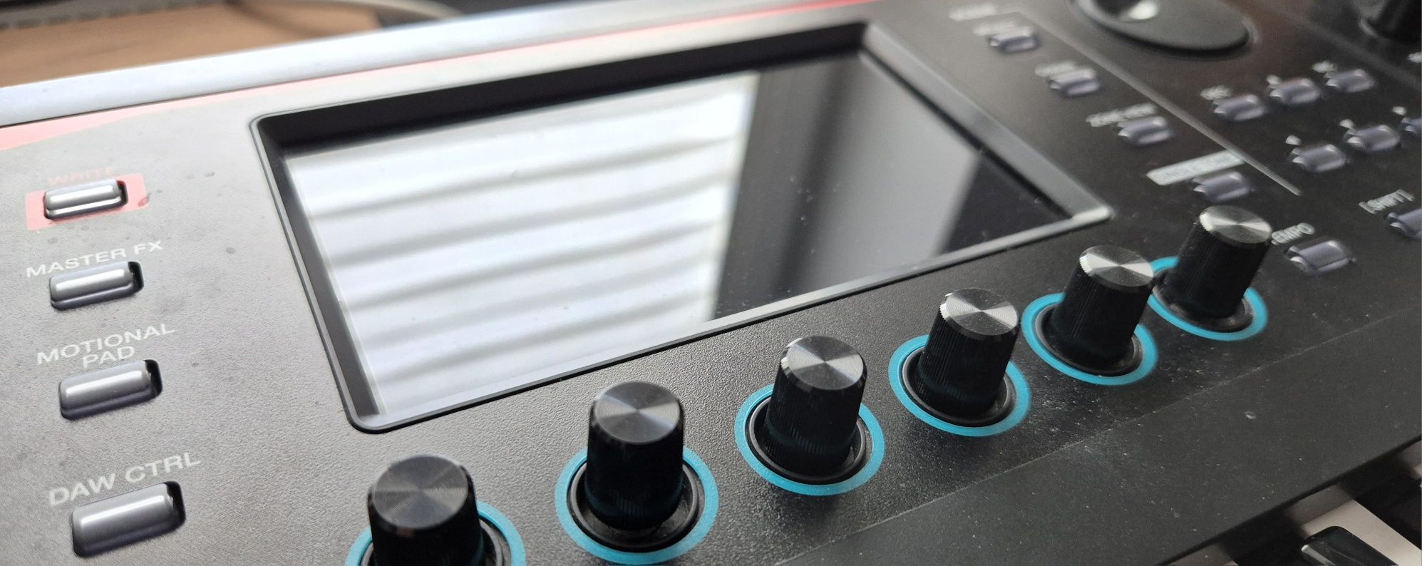 Roland Fantom 06