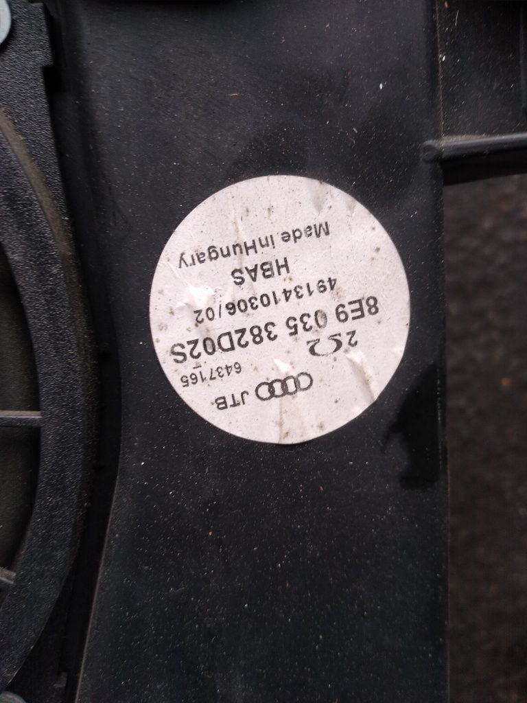 Tuba subwoofer audi a4 b7 kombi oryginał