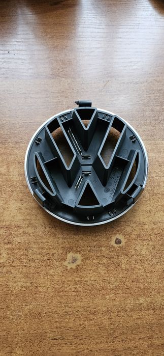 Значок,емблема VW диаметр 130мм.