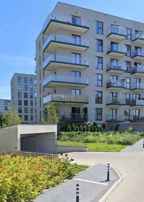 Garaż w bloku -miejsce na platformie, Al.Sikorskiego/Wilanowskie