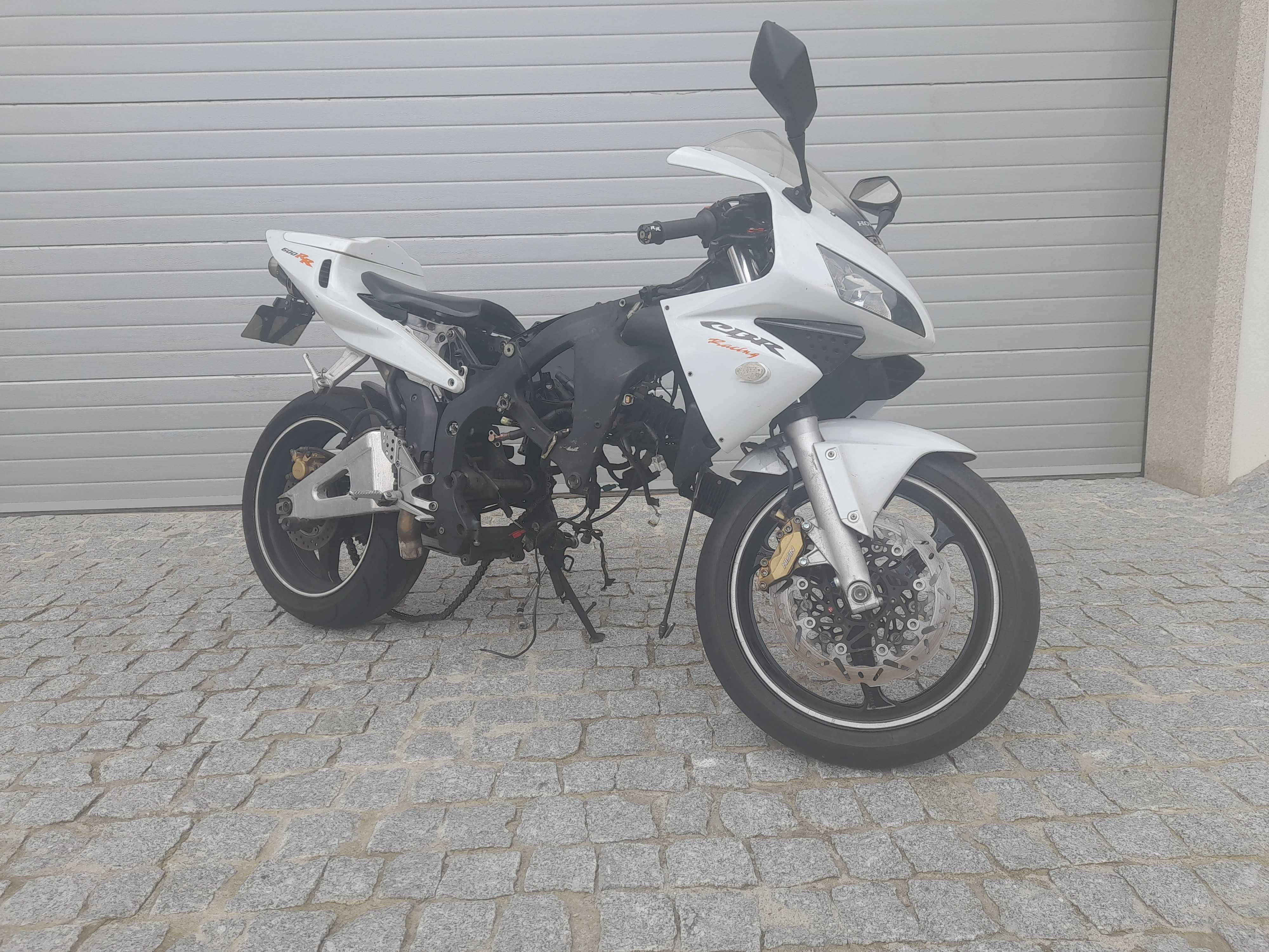 Honda cbr 600rr  para peças