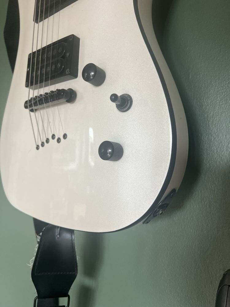 Gitara cort katana KX5 elektryczna biała plus wzmacniacz Laney LG20R