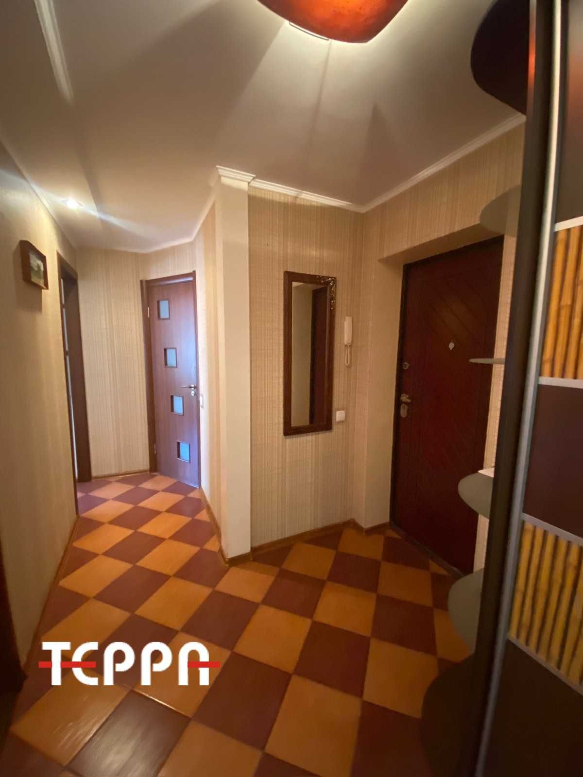 Продаж 2-кімнатної квартира з роздільними кімнатами вул. Сорочинська