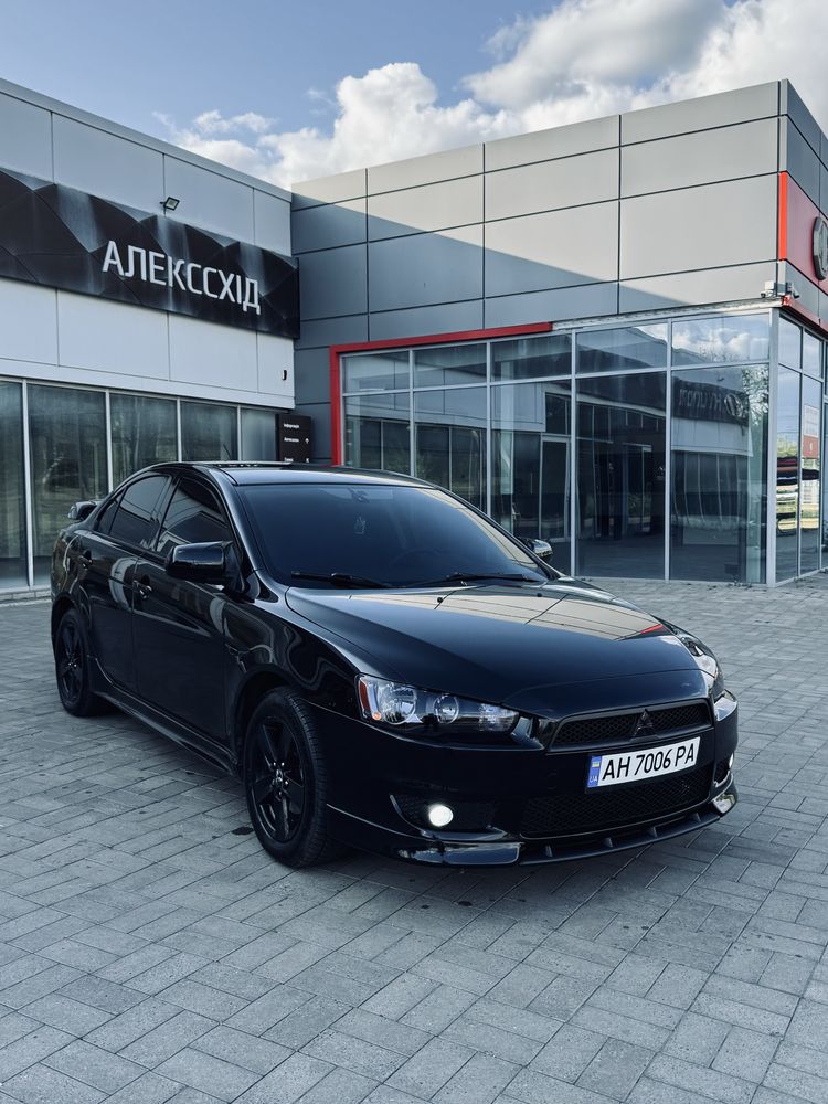 Продам Mitsubishi Lanser X 2007г