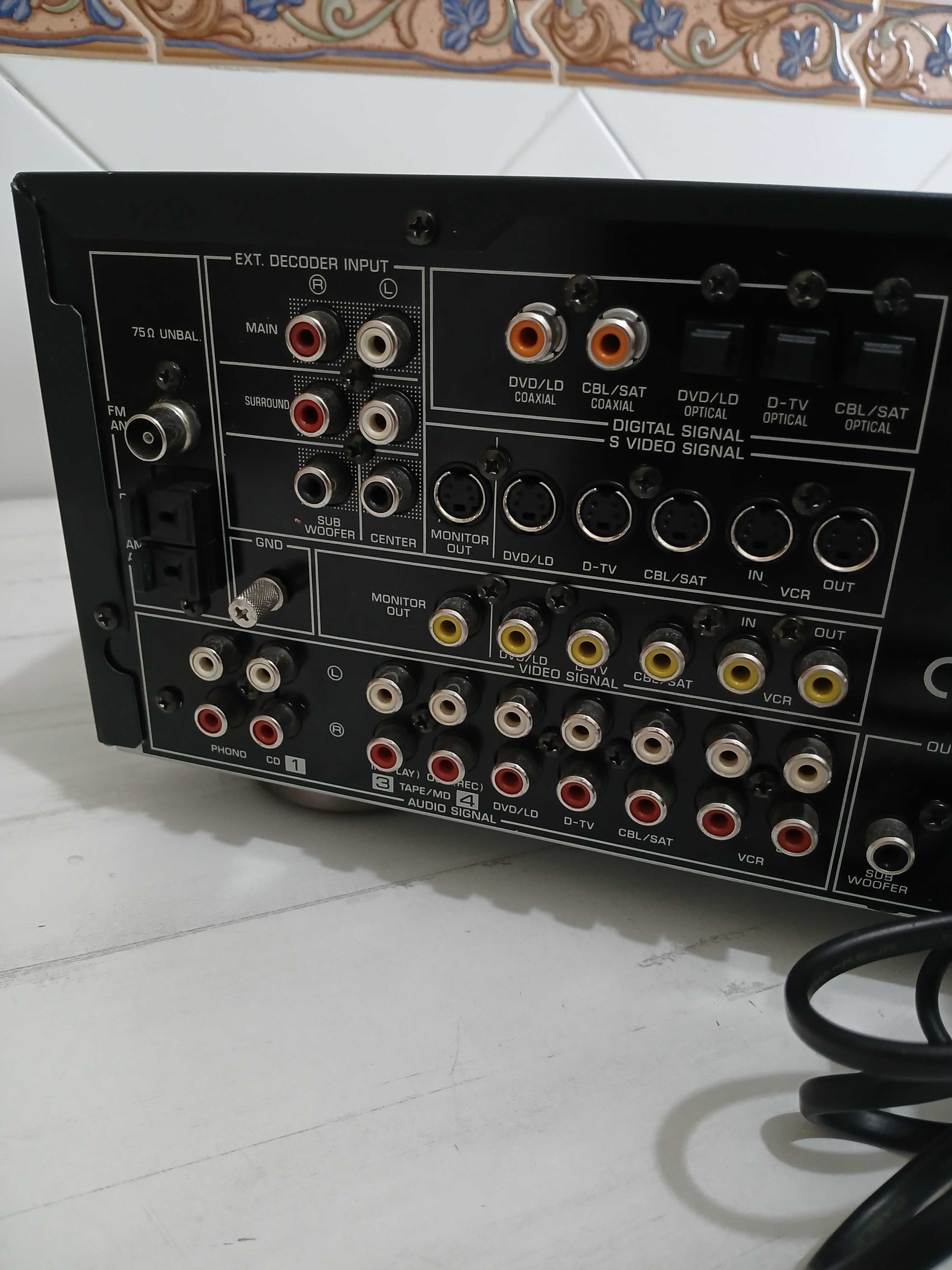 Amplificador YAMAHA RX-V596RDS 100W 5.1 Canais - NÂO LIGA