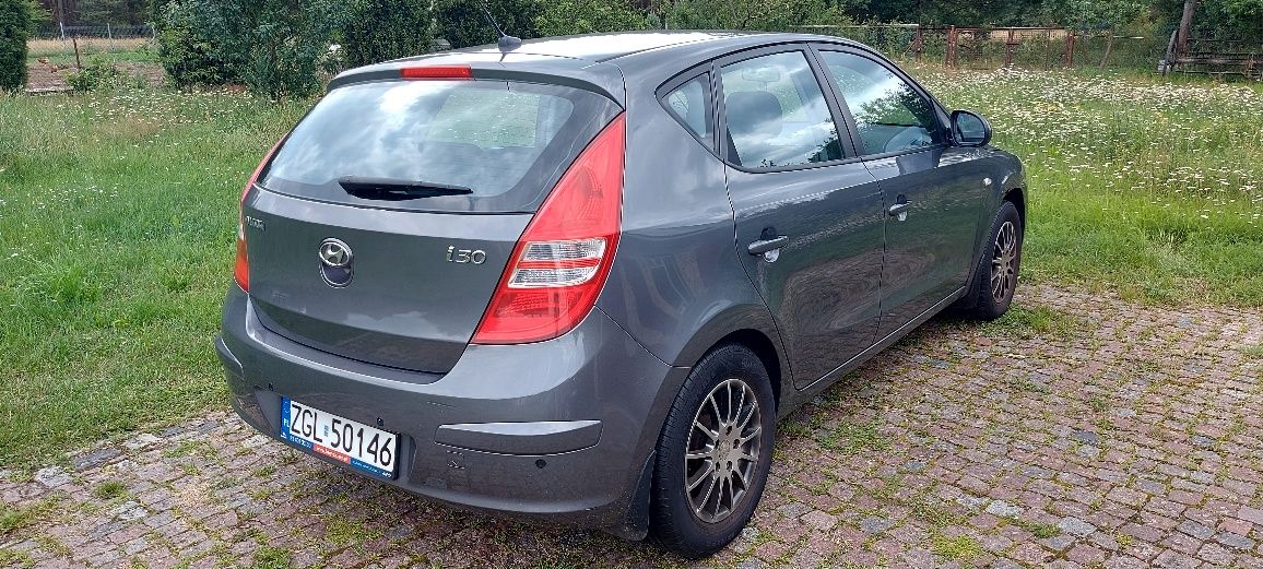 Hyundai i30 1.6b