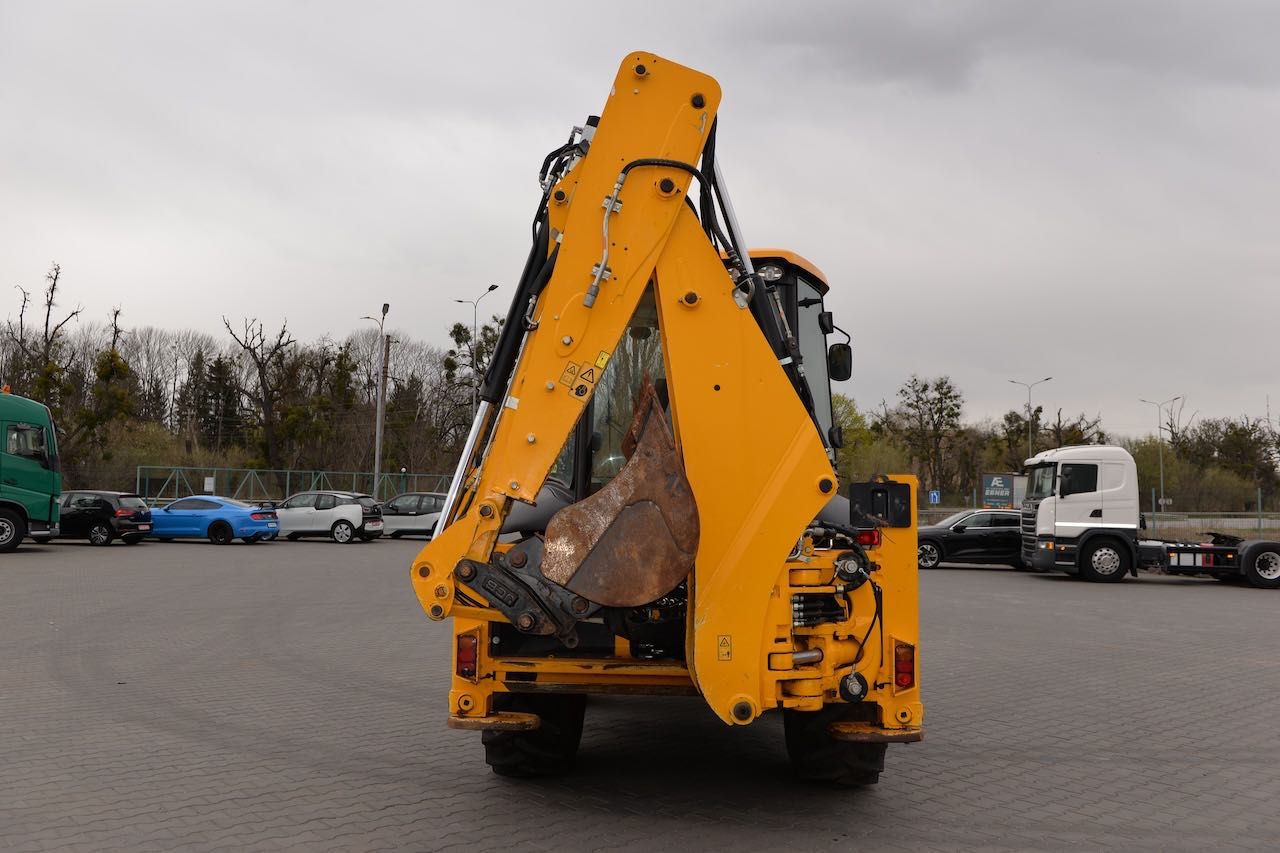 JCB 3CX 2020
14FMWM