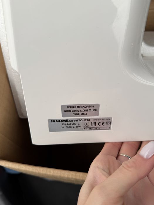 Швейная машинка Janome нова