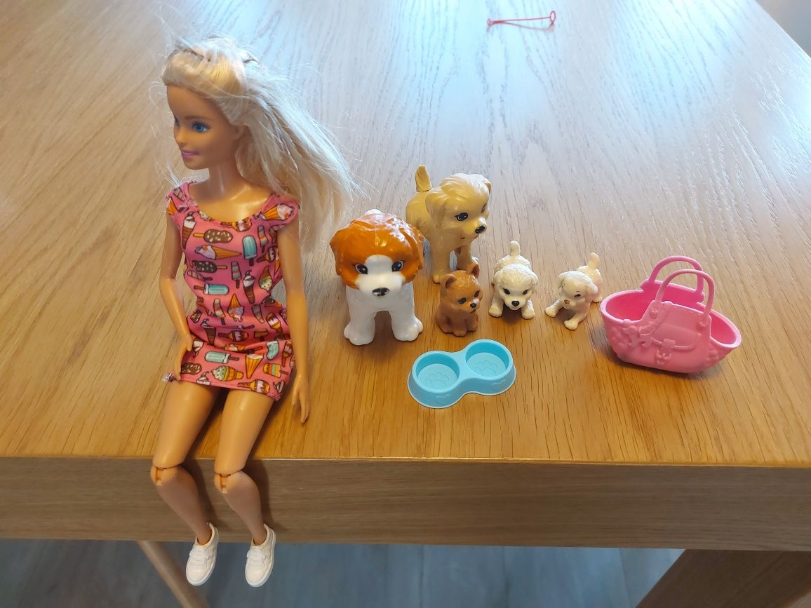 2 Lalki barbie, psia fryzjerka i opiekunka psów